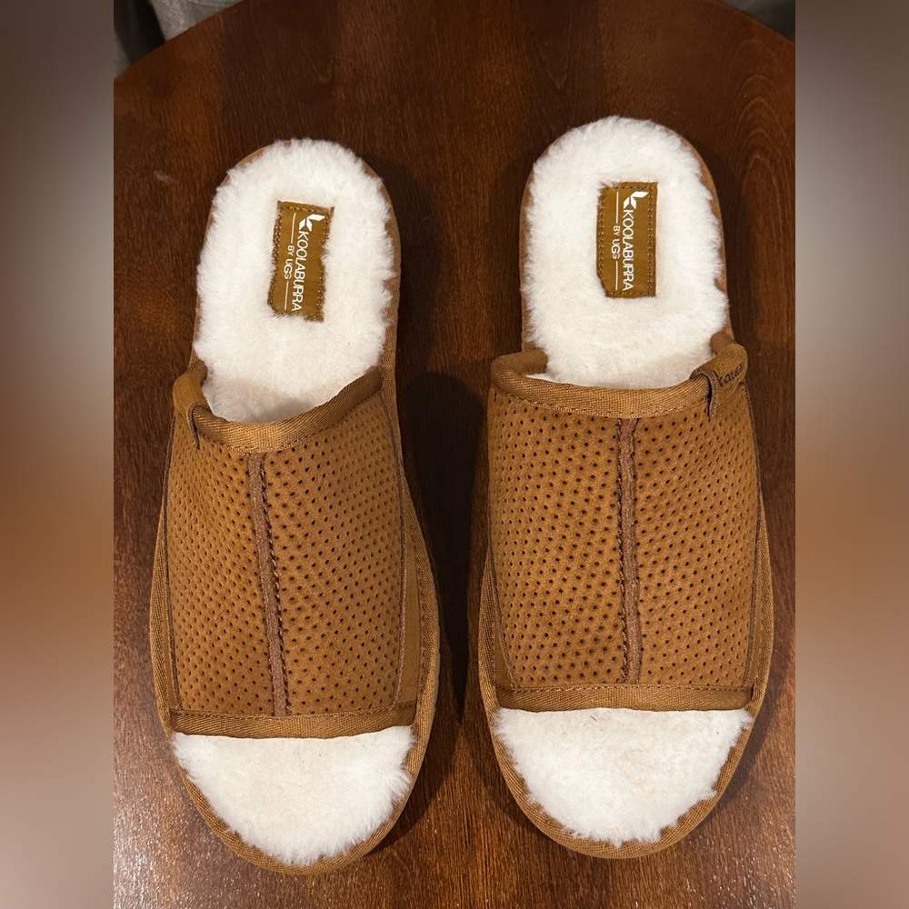 Koolaburra by UGG Men’s Slippers - NWOT